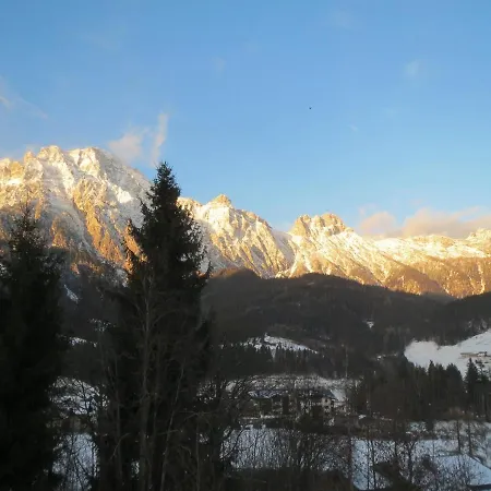 Mountain Daire